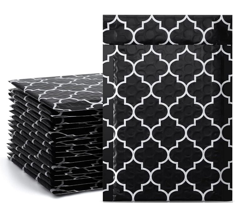 Quatrefoil Bubble Mailer 6 x 10 (Pack of 10)